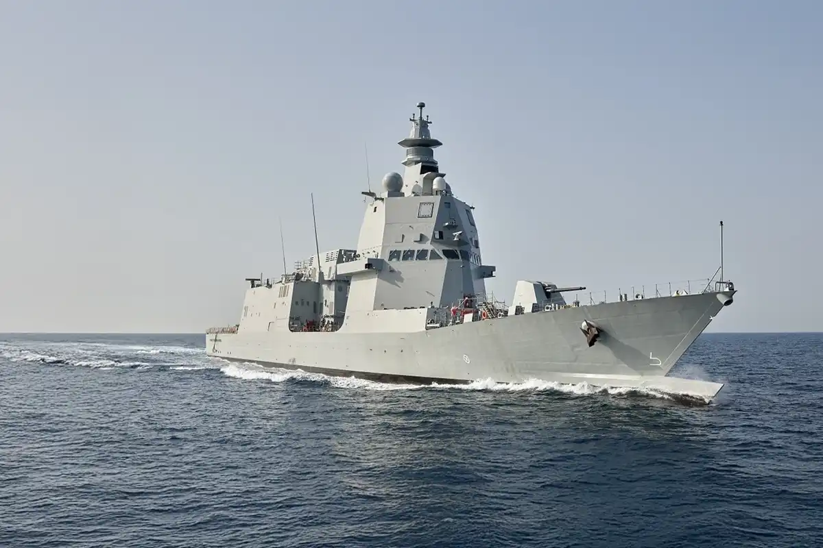 Immagine nave militare in mare aperto, antivibranti/antishock, ventole